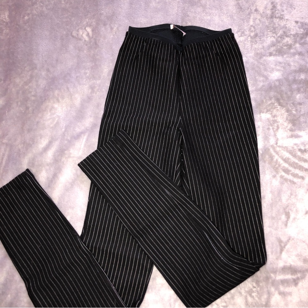 Striped black and white stretchy classic pants